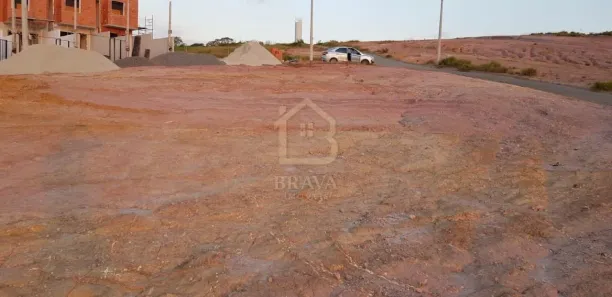 Lote/Terreno à venda, 300m² no Bairro de Fátima (Califórnia da Barra), Barra do Piraí