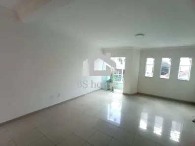 Sobrado com 3 Quartos para alugar, 191m² no Campestre, Santo André