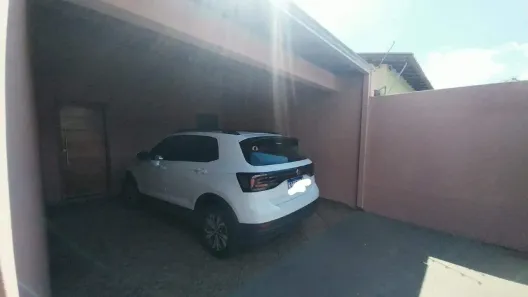 Casa com 2 Quartos à venda, 165m² no Jardim São Bento, Uberaba