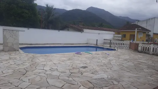 Casa de Condomínio com 1 Quarto à venda, 55m² no Massaguaçu, Caraguatatuba