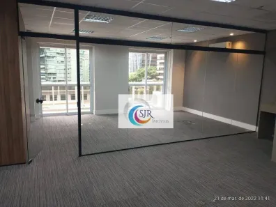 Sala Comercial para alugar, 132m² no Vila Nova Conceição, São Paulo