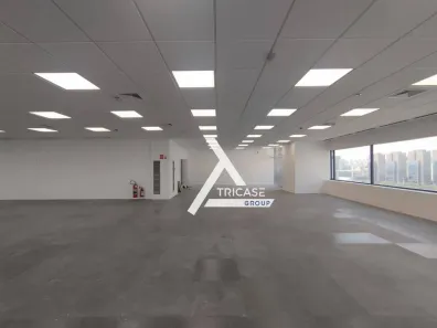 Sala Comercial para alugar, 789m² no Parque Industrial Tomas Edson, São Paulo