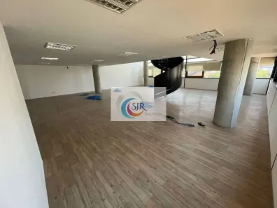 Sala Comercial para alugar, 237m² no Vila Madalena, São Paulo
