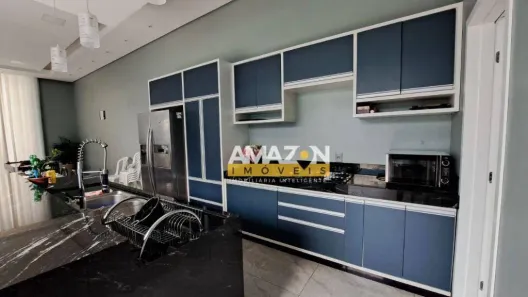 Casa com 3 Quartos à venda, 210m² no Jardim Morumby, Taubaté