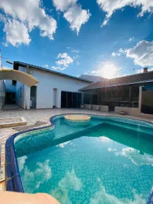 Casa com 3 Quartos à venda, 214m² no Parque Brasília, Anápolis