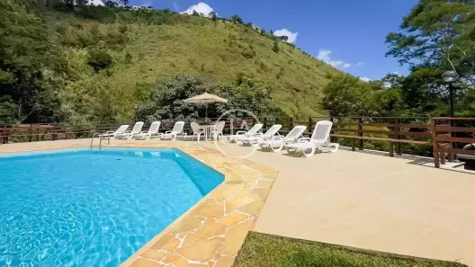 Casa com 7 Quartos à venda, 650m² no Cuiabá, Petrópolis