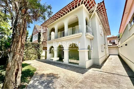 Sobrado com 4 Quartos à venda, 343m² no Jardim Paulista, São Paulo