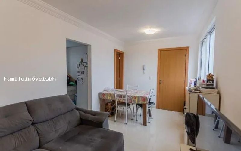 Apartamento com 2 quartos — Sagrada Família, Belo Horizonte
