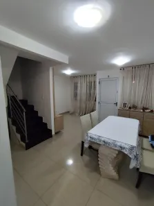 Sobrado com 3 Quartos para alugar, 110m² no Jardins Mangueiral, Brasília