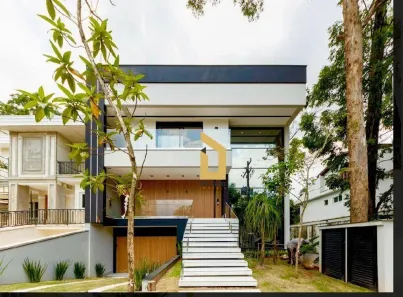 Casa de Condomínio com 3 Quartos à venda, 500m² no Tucuruvi, São Paulo