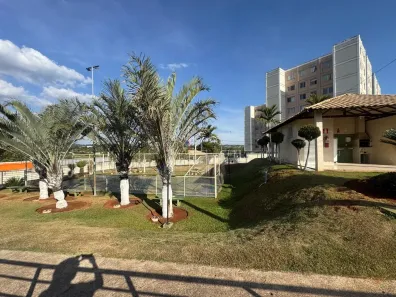 Apartamento com 2 Quartos para alugar, 52m² no Vale das Palmeiras, Sete Lagoas