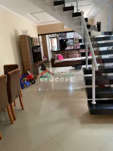 Sobrado com 3 Quartos à venda, 100m² no Ribeirópolis, Praia Grande