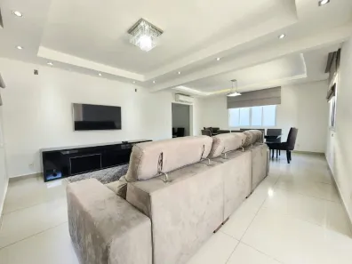 Sobrado com 4 Quartos à venda, 237m² no José Menino, Santos