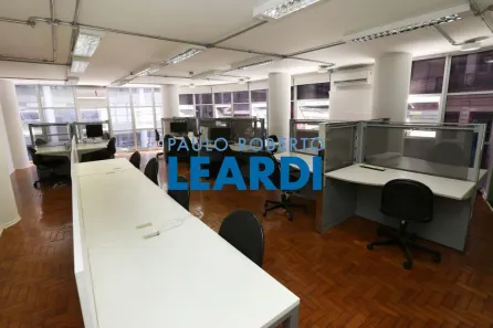 Ponto Comercial à venda, 330m² no Sé, São Paulo