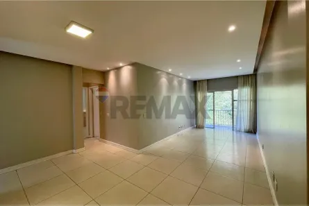 Apartamento com 2 Quartos para alugar, 98m² no Lagoa, Rio de Janeiro