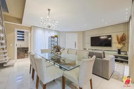 Casa de Condomínio com 4 Quartos à venda, 140m² no Uberaba, Curitiba
