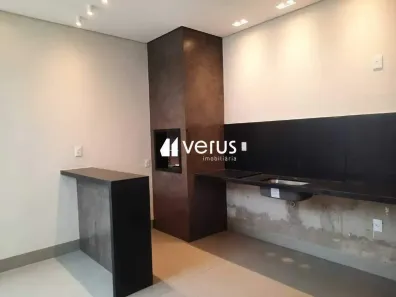 Casa com 3 Quartos à venda, 180m² no Novo Mundo, Uberlândia