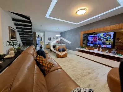 Casa de Condomínio com 4 Quartos à venda, 300m² no Recreio dos Bandeirantes, Rio de Janeiro