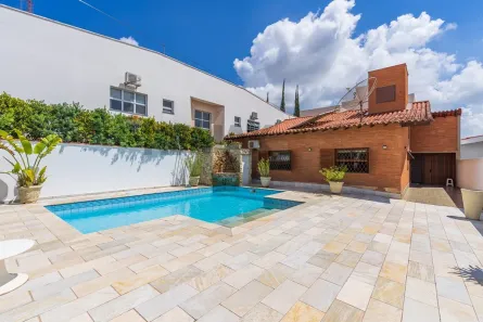 Casa com 2 Quartos à venda, 237m² no Santa Rosa, Vinhedo