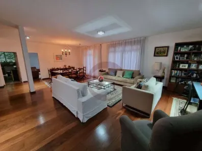 Sobrado com 4 Quartos à venda, 400m² no Rolinópolis, São Paulo