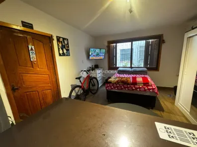 Apartamento com 1 Quarto à venda, 28m² no Farroupilha, Porto Alegre