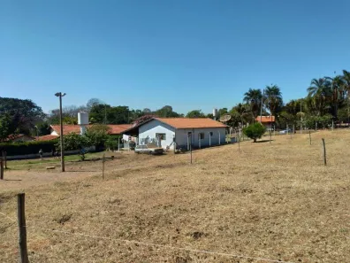 Fazenda/Sítio com 3 Quartos à venda, 150m² no Estância Jóckei Club, São José do Rio Preto