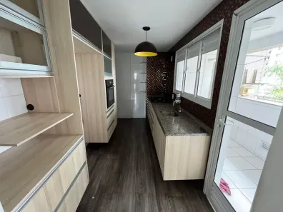 Apartamento com 3 Quartos para alugar, 106m² no Aleixo, Manaus