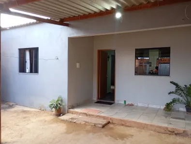 Casa com 3 Quartos à venda, 200m² no Arapoanga, Brasília