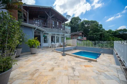 Casa com 3 Quartos à venda, 432m² no Parque Nova Jandira, Jandira
