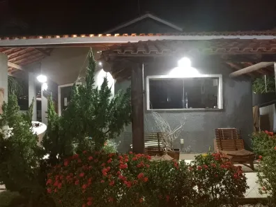 Sobrado com 4 Quartos à venda, 400m² no Barra do Jacuípe (Monte Gordo), Camaçari