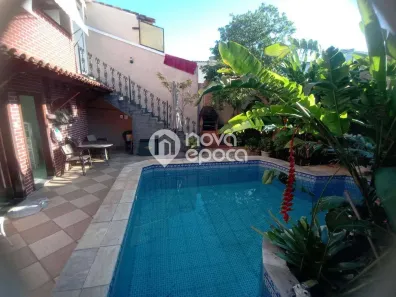 Casa com 3 Quartos à venda, 220m² no Quintino Bocaiúva, Rio de Janeiro