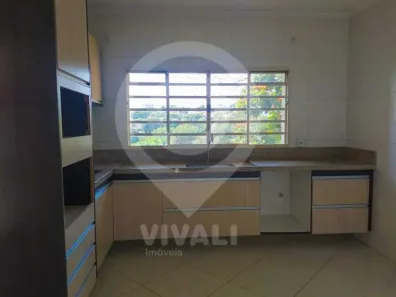 Sobrado com 3 Quartos à venda, 189m² no Jardim Santa Filomena, Itatiba