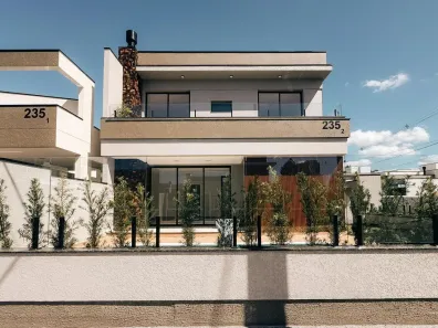 Sobrado com 3 Quartos à venda, 165m² no Areias, Tijucas