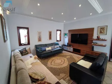 Casa com 5 Quartos à venda, 260m² no Vila Oliveira, Mogi das Cruzes