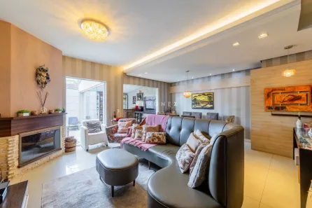 Casa de Condomínio com 3 Quartos à venda, 223m² no Jardim Carvalho, Porto Alegre
