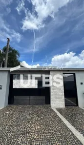 Casa com 3 Quartos à venda, 128m² no Plano Diretor Sul, Palmas