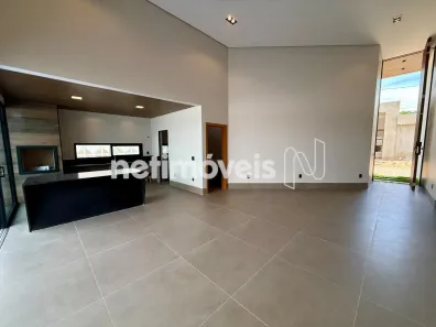 Casa com 4 Quartos à venda, 250m² no Setor Habitacional Arniqueira, Brasília