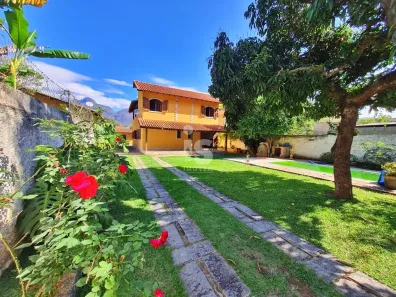 Casa com 4 Quartos à venda, 680m² no Itaipava, Petrópolis