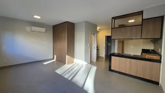 Apartamento com 1 Quarto para alugar, 30m² no Santa Tereza, Belo Horizonte