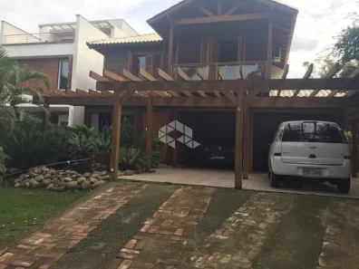 Casa com 3 Quartos à venda, 250m² no Ipanema, Porto Alegre