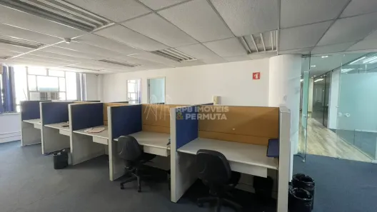 Sala Comercial com 15 Quartos para alugar, 600m² no Centro, São Paulo