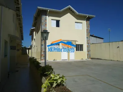 Sobrado com 2 Quartos à venda, 67m² no Santa Maria, Osasco
