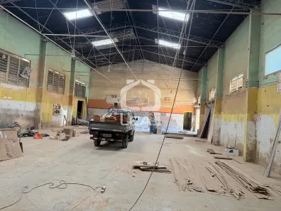 Galpão/Depósito/Armazém à venda, 640m² no Parque Turiguara, Cotia