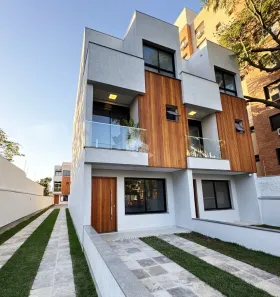 Casa com 3 Quartos à venda, 135m² no Tristeza, Porto Alegre