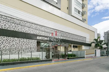 Apartamento com 2 Quartos à venda, 82m² no Campinas, São José
