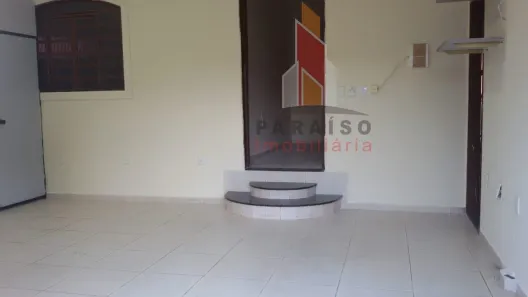Casa com 3 Quartos à venda, 70m² no Nossa Senhora Aparecida, Uberlândia
