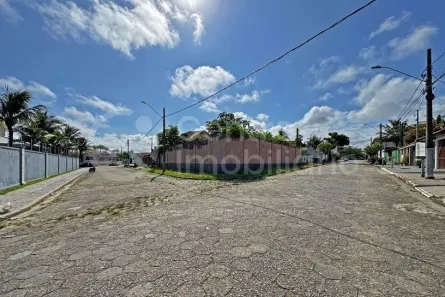 Lote/Terreno à venda, 409m² no Parque Balneario Oasis, Peruíbe
