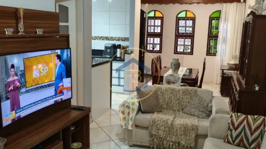 Casa com 3 Quartos à venda, 130m² no Conjunto Residencial Butantã, São Paulo