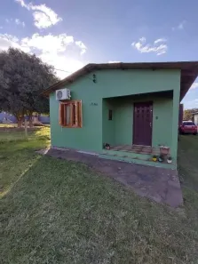 Fazenda/Sítio com 2 Quartos à venda, 250m² no Águas Claras, Viamão