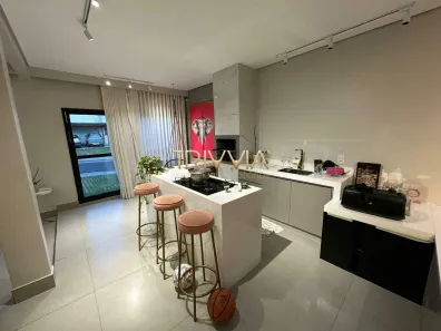 Casa com 3 Quartos à venda, 180m² no Laranjeiras, Uberlândia